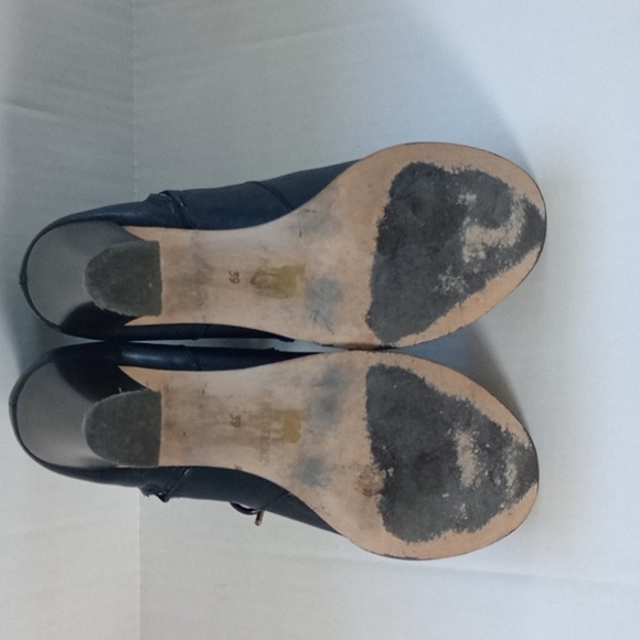 Size 39 8.5 U.S. M.Moustache (ODAJE) Black Leather Zip Up Booties Suede … - Picture 6 of 15